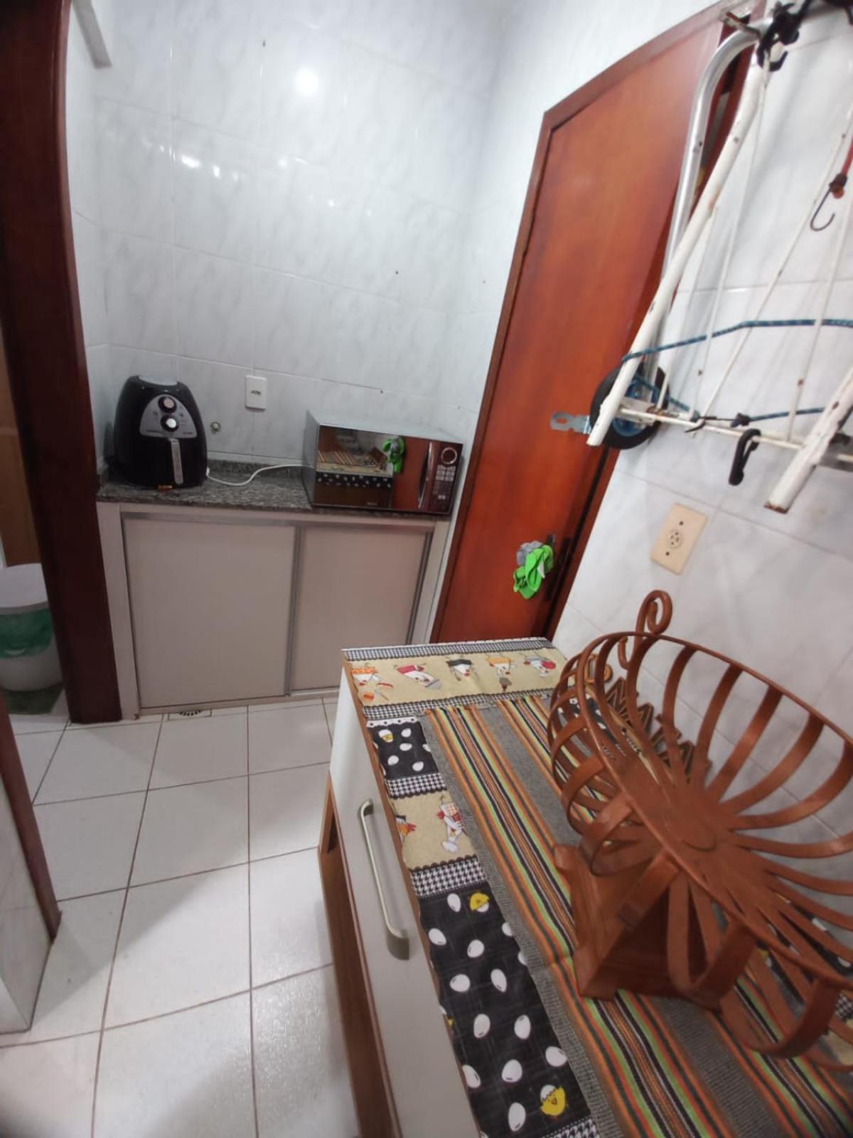 - Passagem *